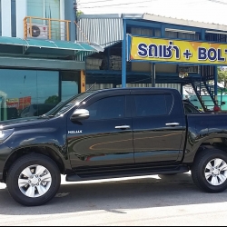 TOYOTA HILUX REVO