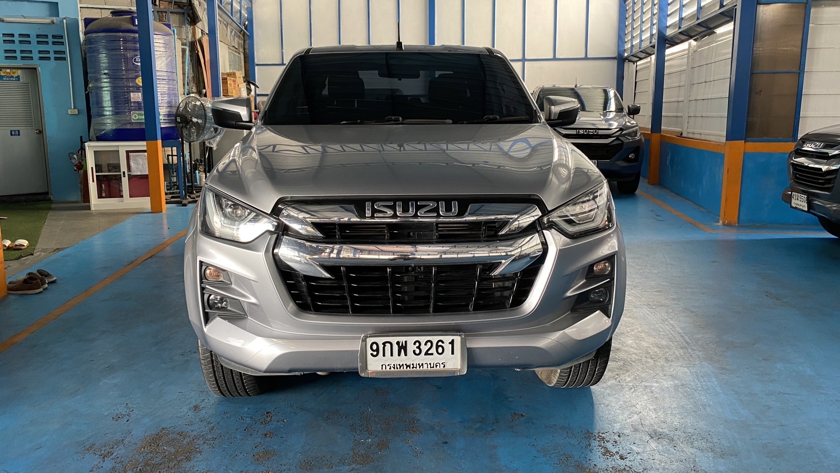 ISUZU