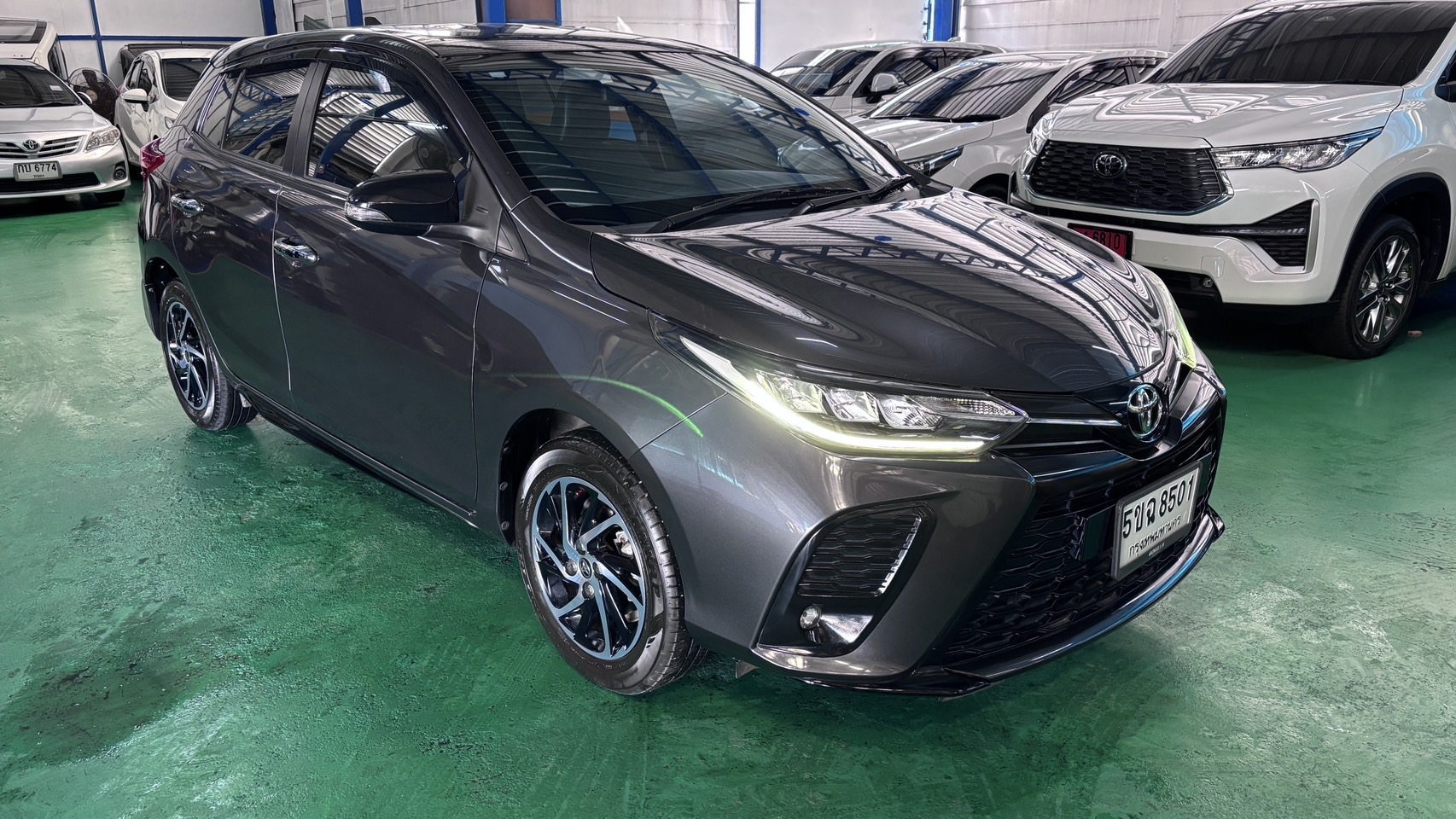 YARIS