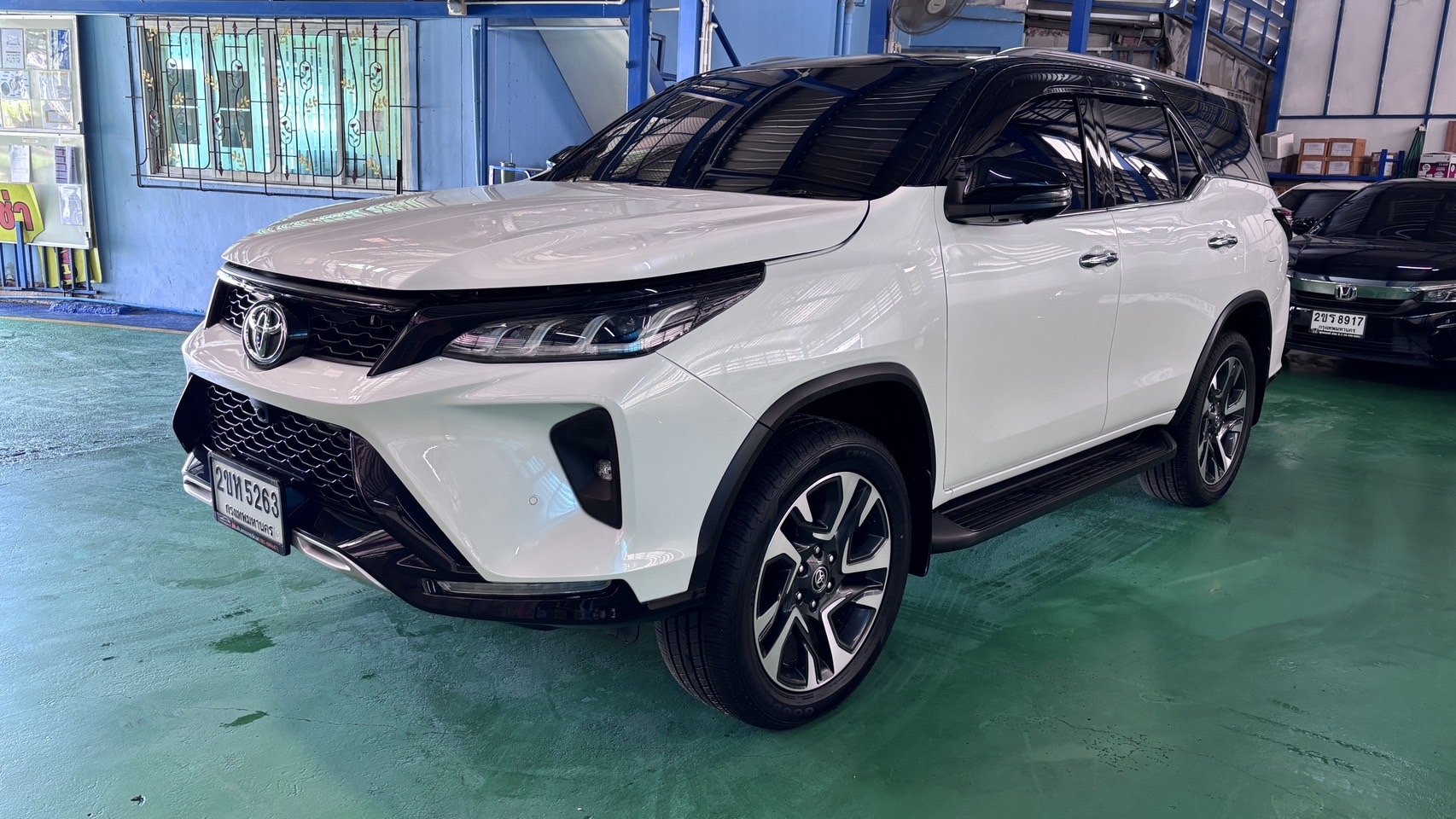 TOYOTA