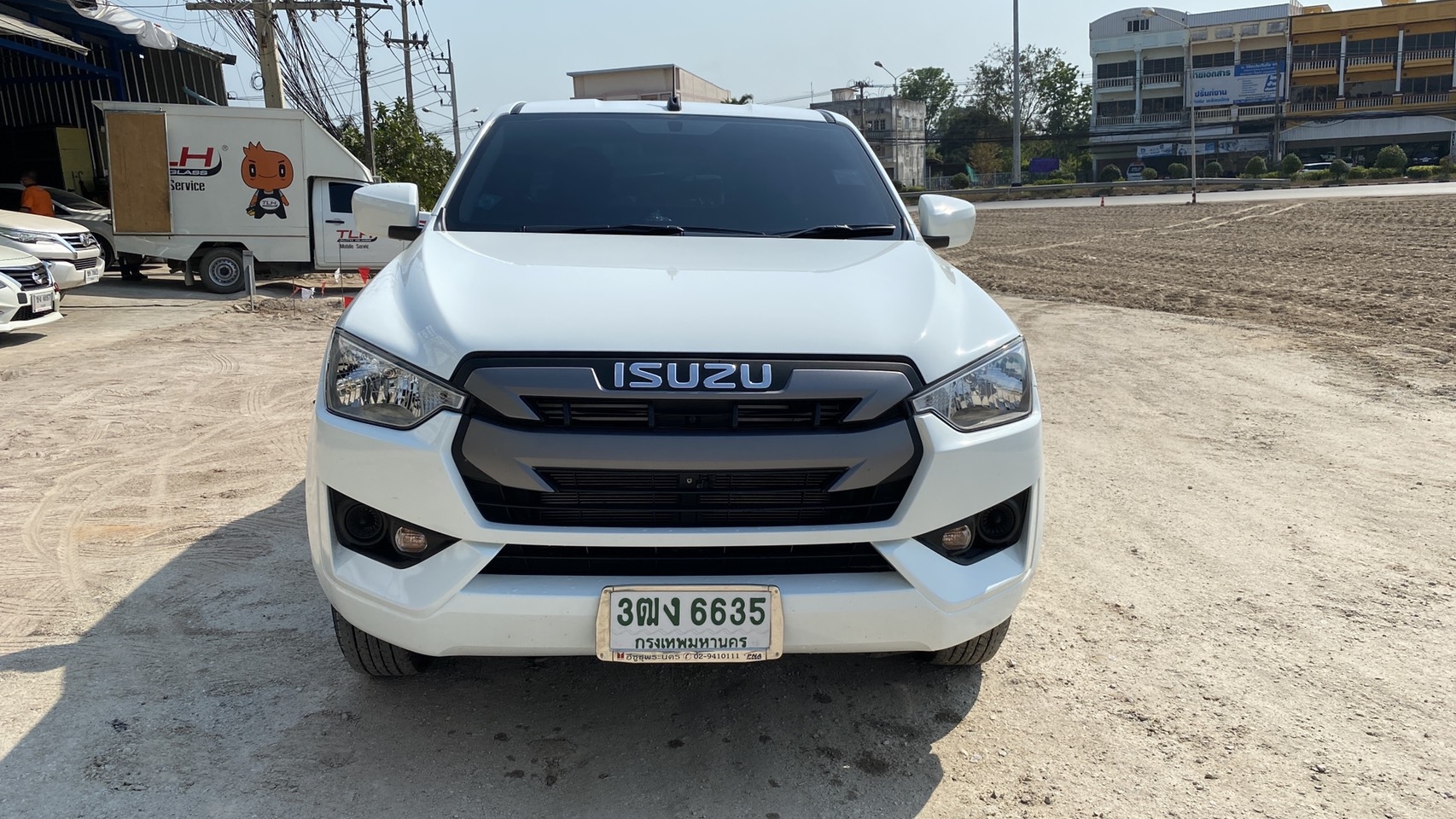 ISUZU