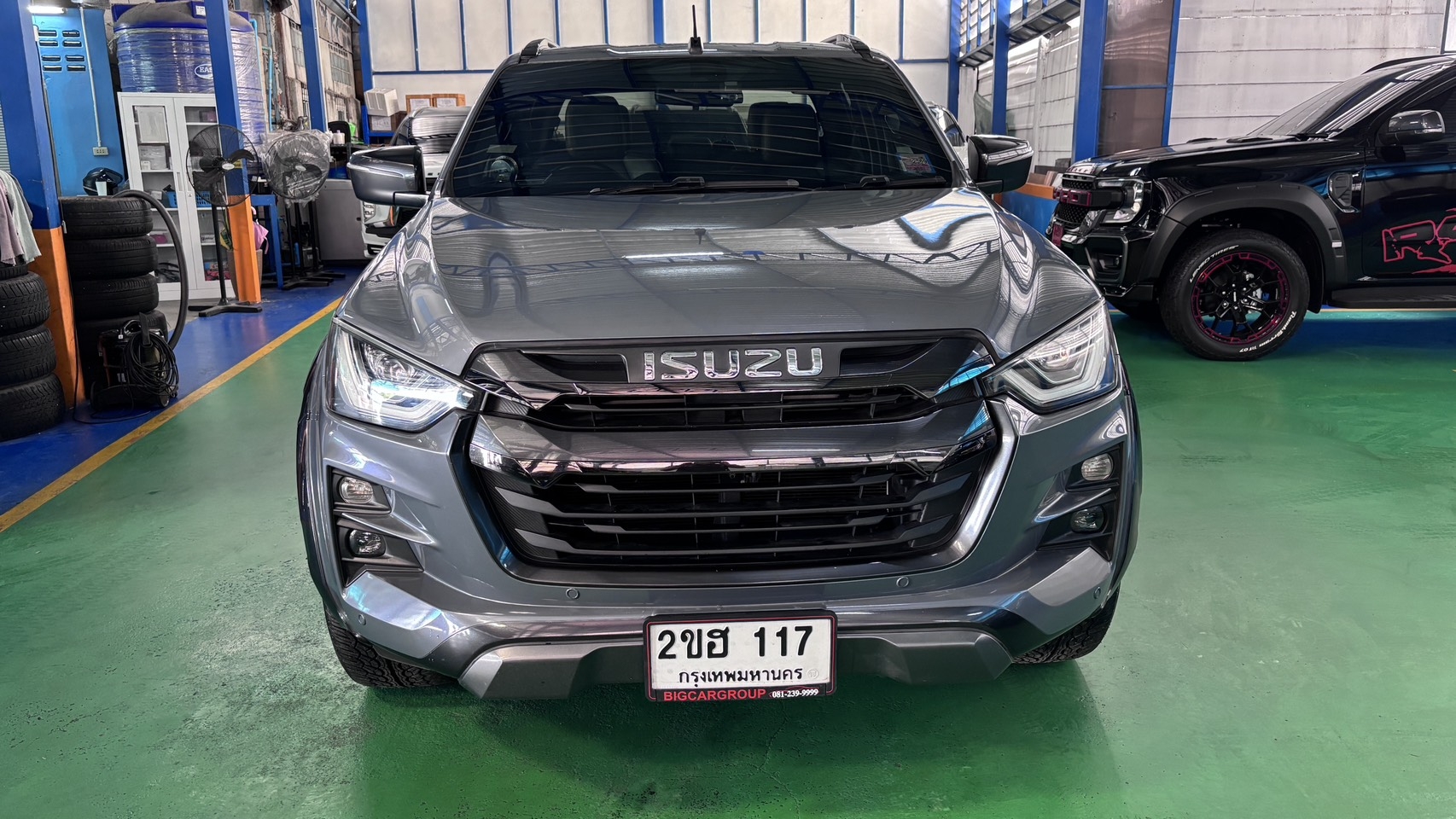 ISUZU