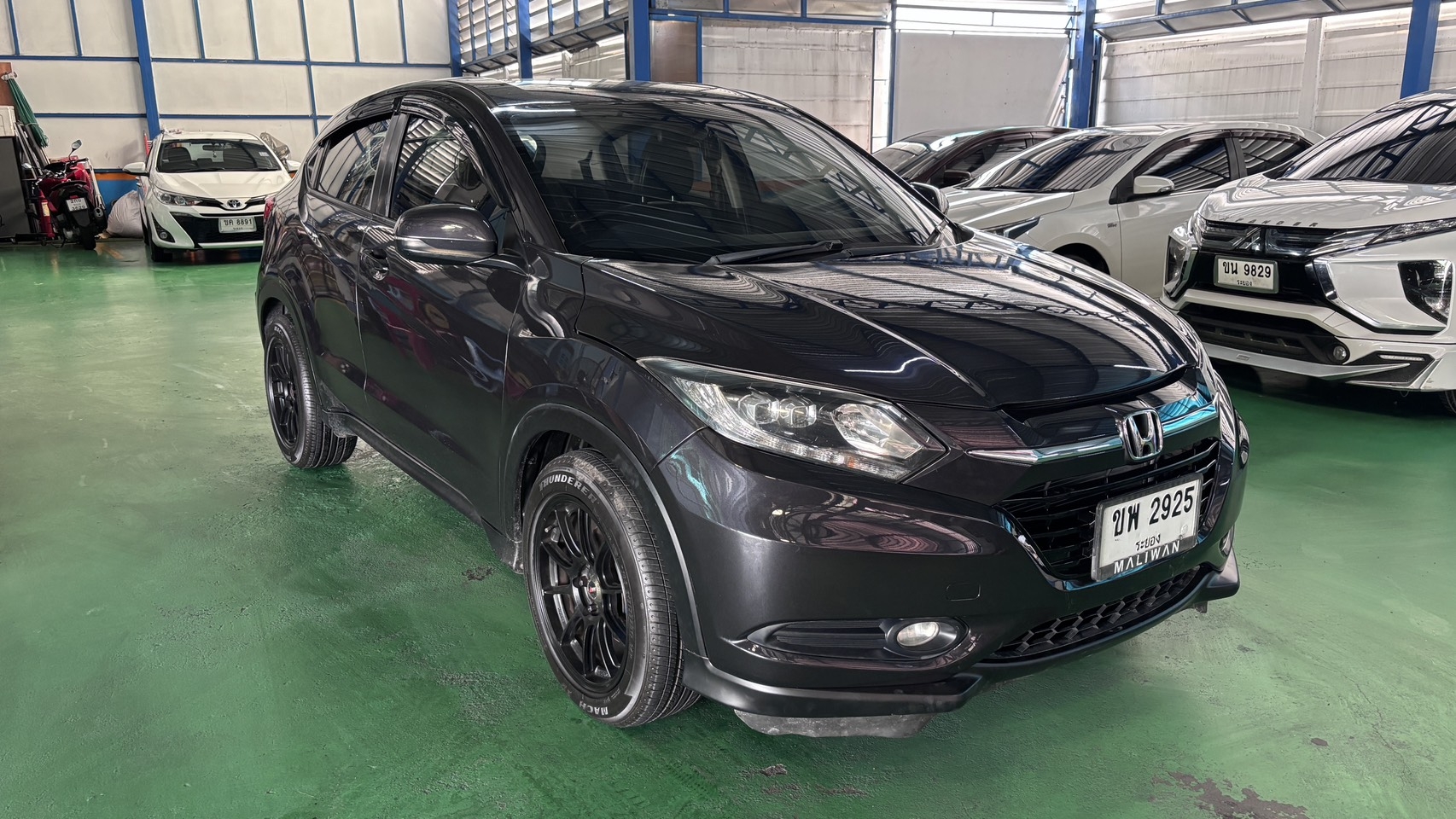 HR-V