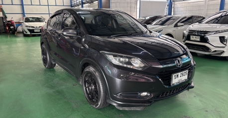 HR-V